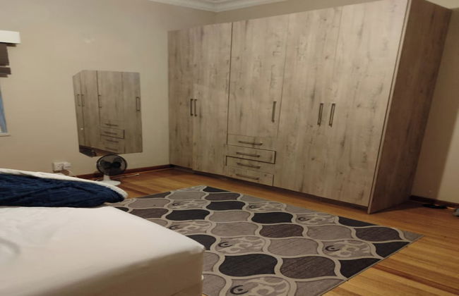 A Mother a Sons and Daughter Approach Towards Modern Living - Foto 6