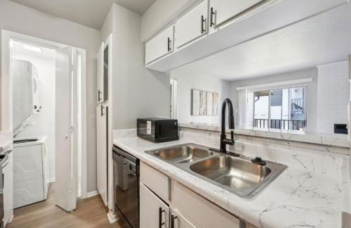 The Chandler 421 I Spacious 1 Bed 1 Bath - Foto 8