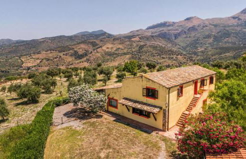 Nice Apartment In Collesano Pa - Foto 1