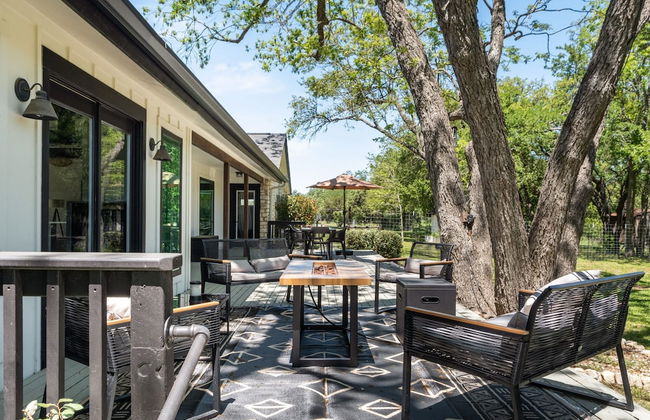 Upstay - Farmhouse on 10 Acres w Pool-tennis-games - Foto 6