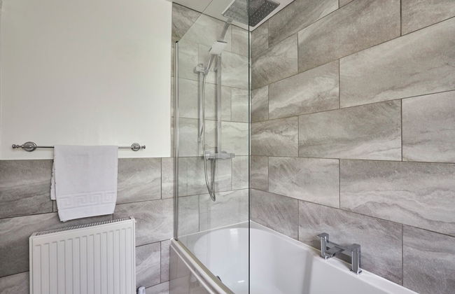 Host Stay Leaf Cottage - Photo 10