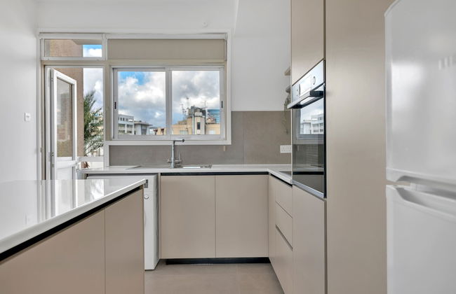 Phaedrus Living: Romanou Modern City Center Flat - Foto 23