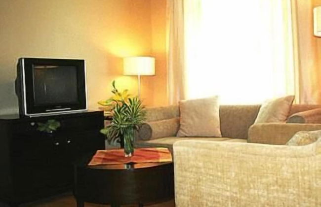 Lancaster Hotel by Central Flats - Photo 15