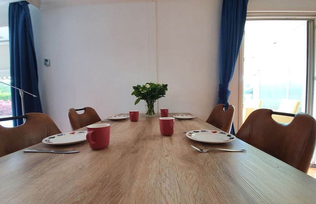 Glass Veranda Chalet in Nature - Foto 15