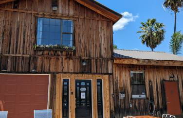 Rustic Rooms Barn Loft (Upstairs Studio Apartment) Near Kings Canyon & Sequoia National Parks - Foto 13