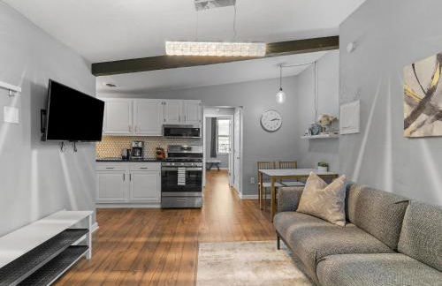 Lawrenceville Central !3 Large and Spacious One Bedroom Apartment with Free Street Parking - Foto 7