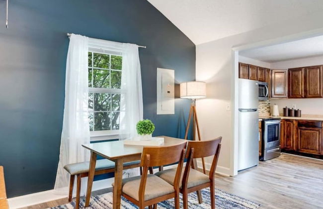 Cozy Oasis of Downtown Clarksville - Foto 4