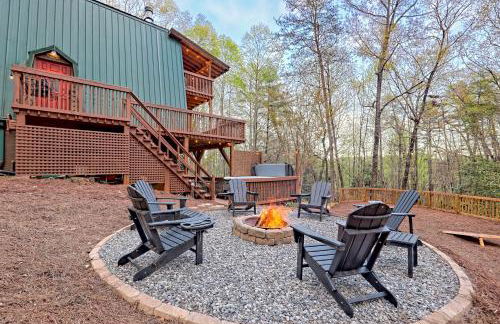 Near Downtown Helen - HotTub, Sauna, Game Room, Fire Pit - Foto 57