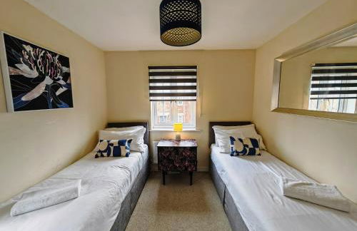 Lakeside: Argosy 3bed house 2bath parking M27 J5 Southampton Airport sleeps 6 - Foto 23