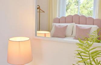 The Corner by the Castle - Photo 37