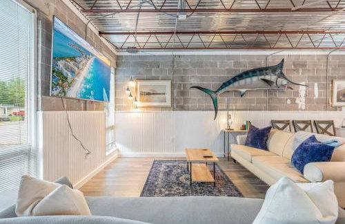 Livin Right Surf Loft: pickleball, basketball, close to the fun - Foto 19