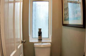 Stylish and artistic flat in Southend on Sea - 2 Double Bedrooms, Free on-street parking - Foto 29