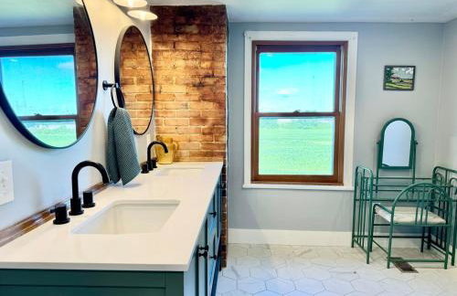 Fingerlakes farm with goats & chickens - Foto 4