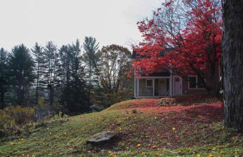 Restored 1881 Farm House - Foto 2