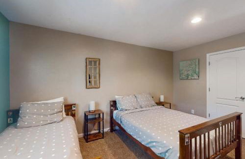 Creekside & Cozy - Foto 18