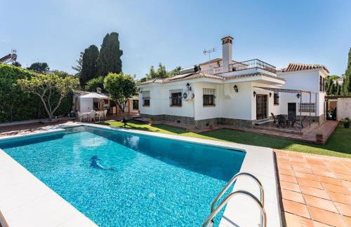 Pleasant Villa in Churriana with pool - Photo 1