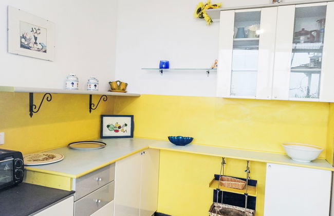 Ketty (SLR110) - Photo 9