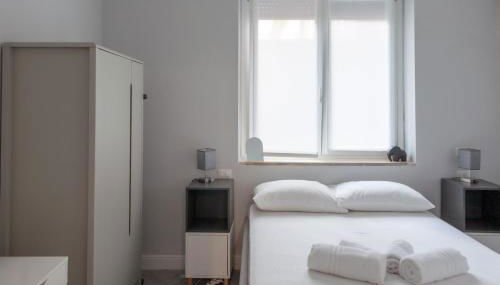 BnButler - Pergolesi, 6 - Accogliente e Moderno a Due Passi da Tutto - Photo 5, wardrobe