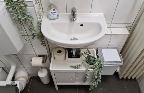 Schöne Ferienwohnung im Zentrum mit Self Check-In und Free Wifi - Foto 14