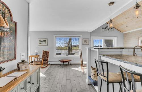 Spacious Oceanfront Home Stunning Sunset Views - Foto 14