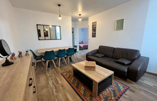 Appartement lumineux 2 ch, proche plage & commerces - FR-1-706-31 - Foto 1