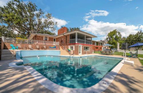 Beautiful Lake View Retreat Drivable To Theme Parks 3 Bedroom Home - Foto 42