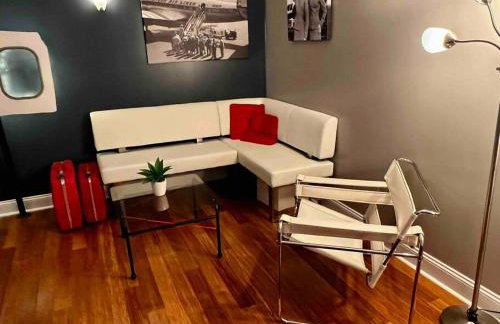 Coolest condo ever- Indy's best at your door step - Central Mass Ave! - Foto 48