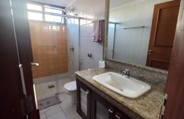 Apartamento 3 quartos, com sacada e área externa! - Foto 5