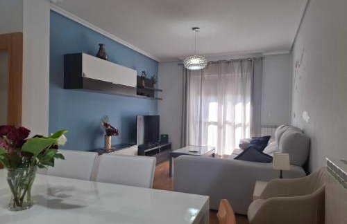Espectacular vivienda unifamiliar con jardín en Olite - Photo 45