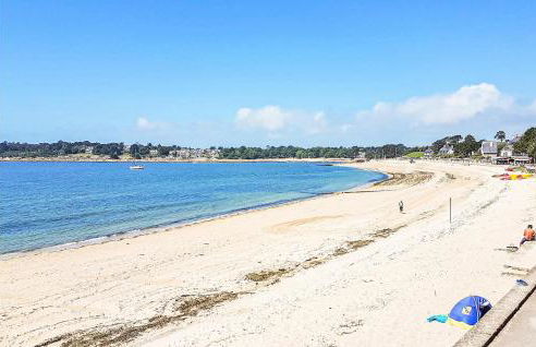 Nice Home In Pleuven With Wifi - Foto 16