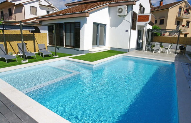 Kuntrada 45 with heated pool and kids pool - Foto 21