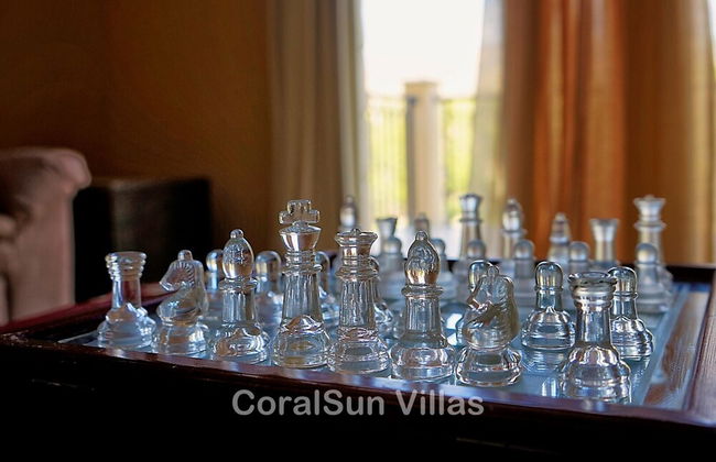 Amazing Luxury Villa, Enormous Heated Pool Jacuzzi, Gym, Games Room In Paphos, - Foto 78