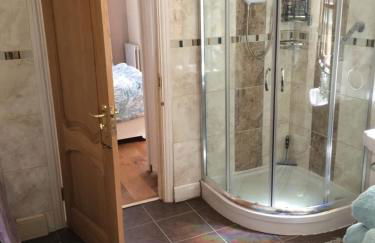 Taliesin at The Poplars, Nr Saundersfoot - Photo 4