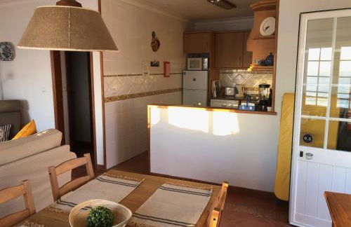 Cliff House next to beach - Foto 26