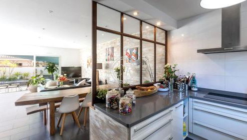 Superbe villa contemporaine PIED DANS L'EAU - Foto 5