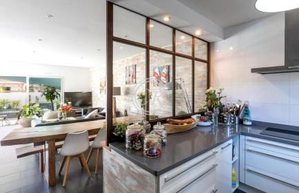 Superbe villa contemporaine PIED DANS L'EAU - Foto 5