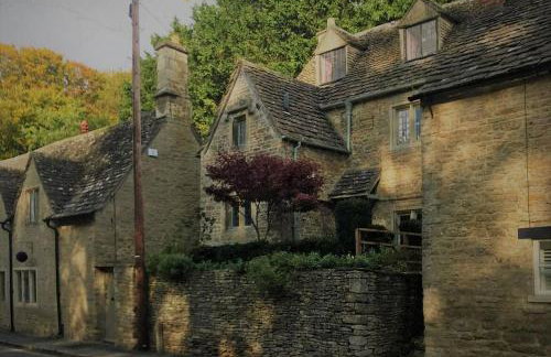Bibury Riverside Cottage Grade II listed 6ppl - Foto 6