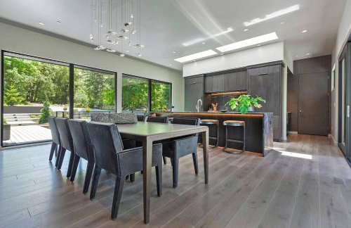 Luxury Modern Mountain Home - Foto 20