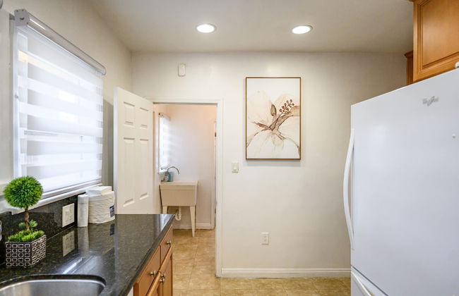 Comfortable Home Near LA With Full Kitchen Laundry - Foto 25