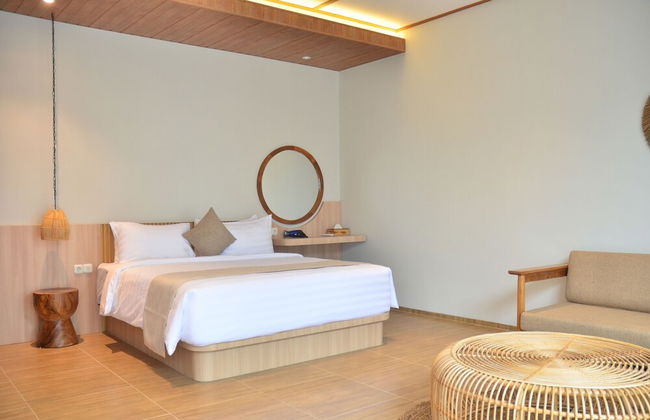 Maplewood Mountain 9BR with Heated Pool - Photo 7