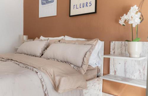 Sofia's Garden View - Photo 36