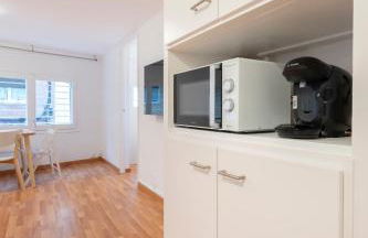 Homenfun Barcelona Park Güell - Photo 11