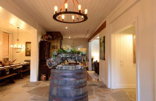 Extraordinary Vacation Rental for Large Groups at Lake Rabun, Georgia - Foto 17