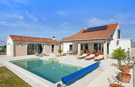 Villa MilaMar by Villas Guide - Photo 18