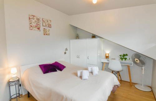 Casa con gran jardín y piscina en Cabarceno - Foto 18