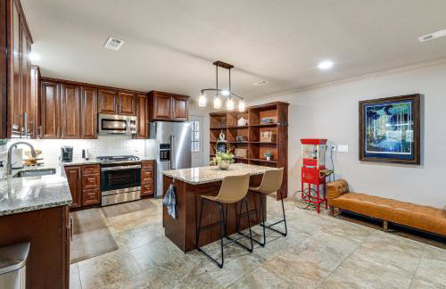 Private Patio & Yard: Pet-Friendly Bulverde Home - Foto 2