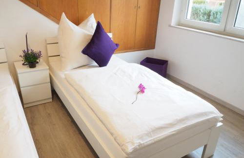 Villa Natur Monteur & Ferienwohnung mit WLAN & PARKPLATZ - Foto 10