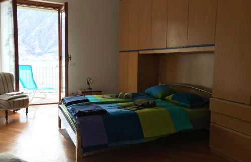 Big Apartment with Lake View and Three Bedrooms - Foto 16