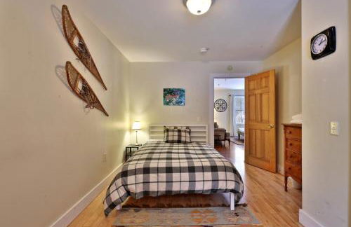 Chittenden Farmhouse - Historic 4BR, 2BA, 20 Min to Skiing, 7 Min to Mountaintop Resort - Foto 7