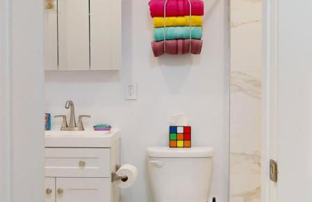 Hoboken Hideaway - Walk to Transit - 15 Mins to NYC - Foto 33